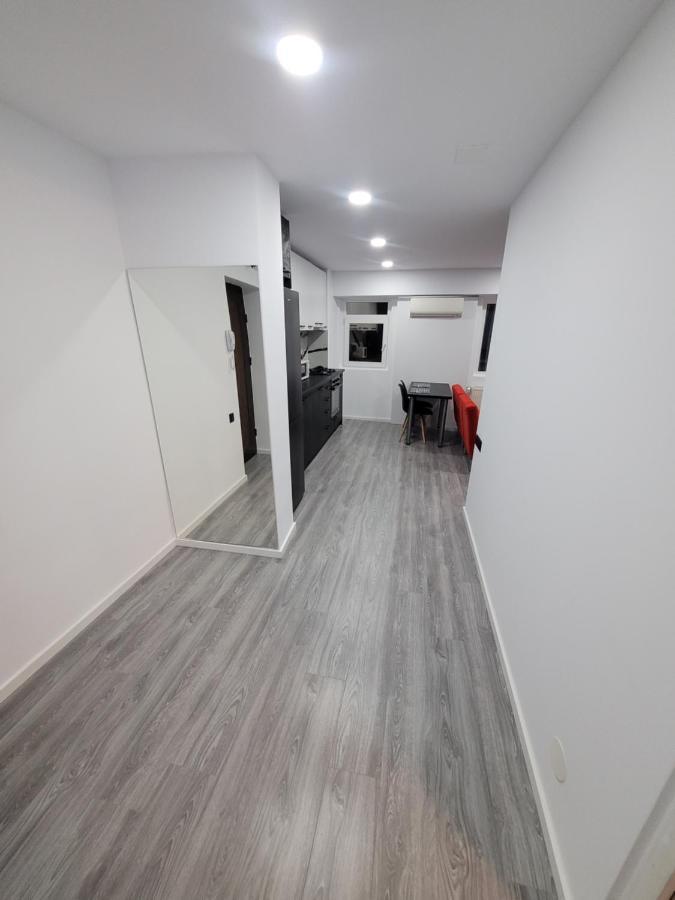 Studio 88 Bukares Bagian luar foto